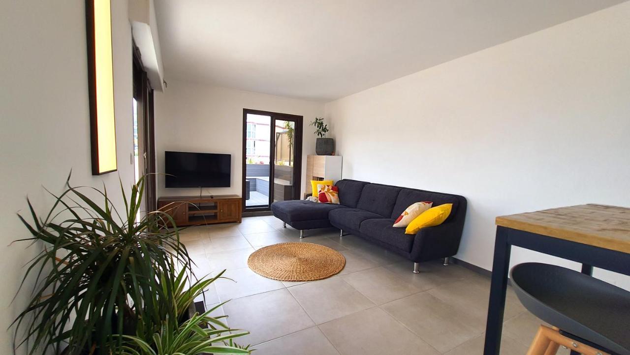 Rooftop - L'Appartement En Haut Saint-Denis Zewnętrze zdjęcie