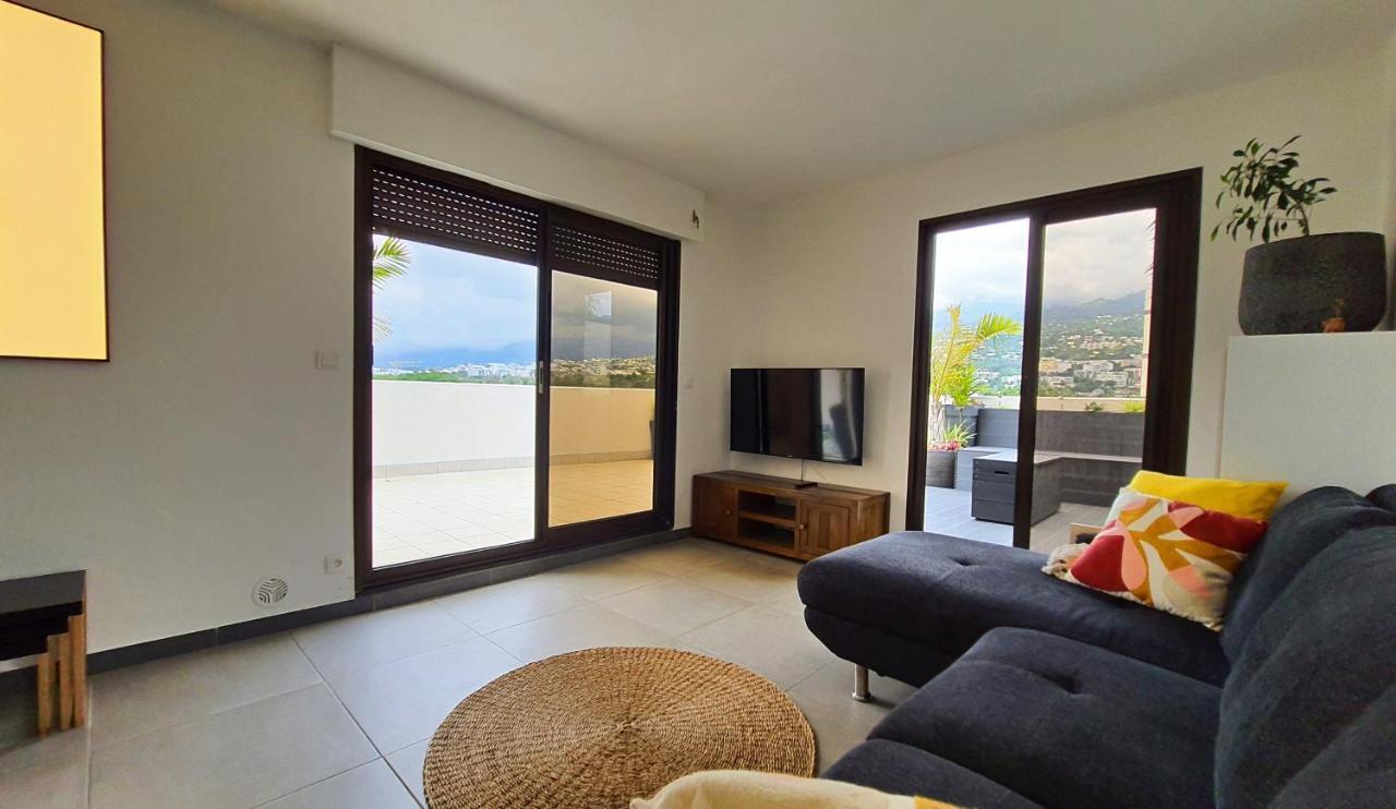 Rooftop - L'Appartement En Haut Saint-Denis Zewnętrze zdjęcie